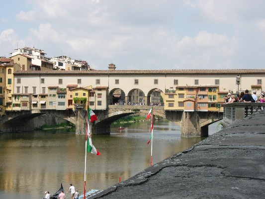Ponte Vecchio (533Wx400H) - Photo by Stefania (student from Turin) 