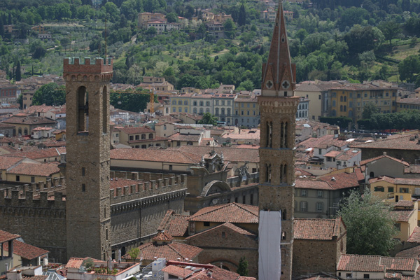 Badia Fiorentina & Bargello (600Wx400H) - The towers of Badia Fiorentina and Bargello seen from the top of the Duomo (Photo by Marco De La Pierre) 
