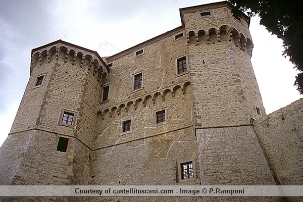 Castello di Fighine (600Wx400H) - Castello di Fighine (SI) - Photo Courtesy of castellitoscany.com 