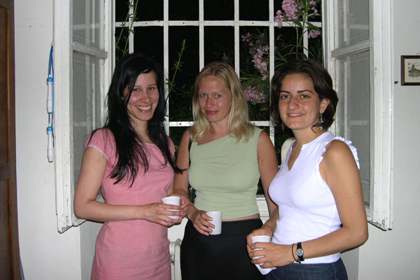 Spanishswedishtrio (600Wx400H) - Helena (Sweden), Anna (another crazy Sweden!!) and Maria (Bilbao, Spain) at a party in the city center 